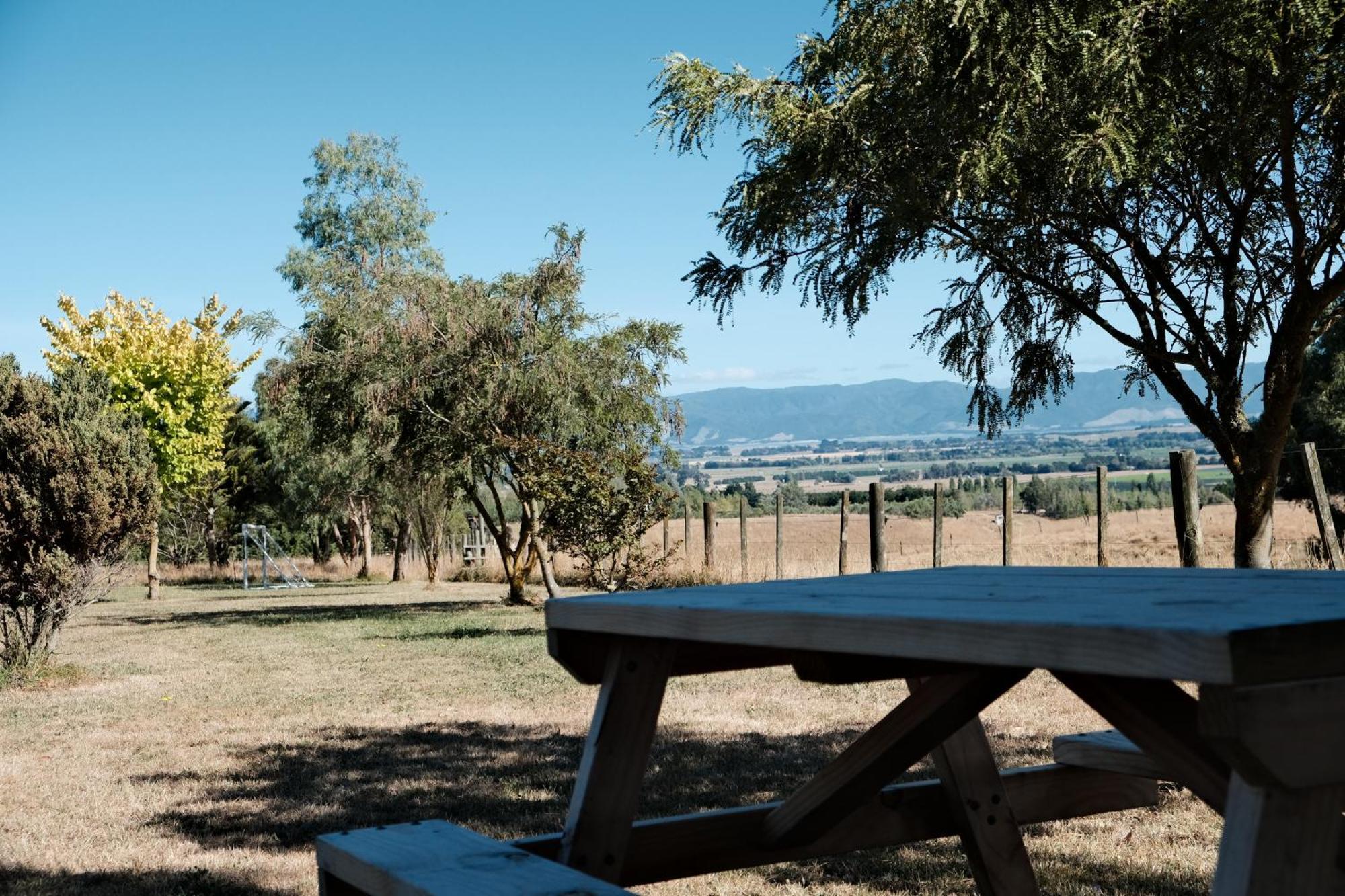 A Cabin With A Big View, Comfort And Tranquility, Close To Vines 마틴버러 외부 사진